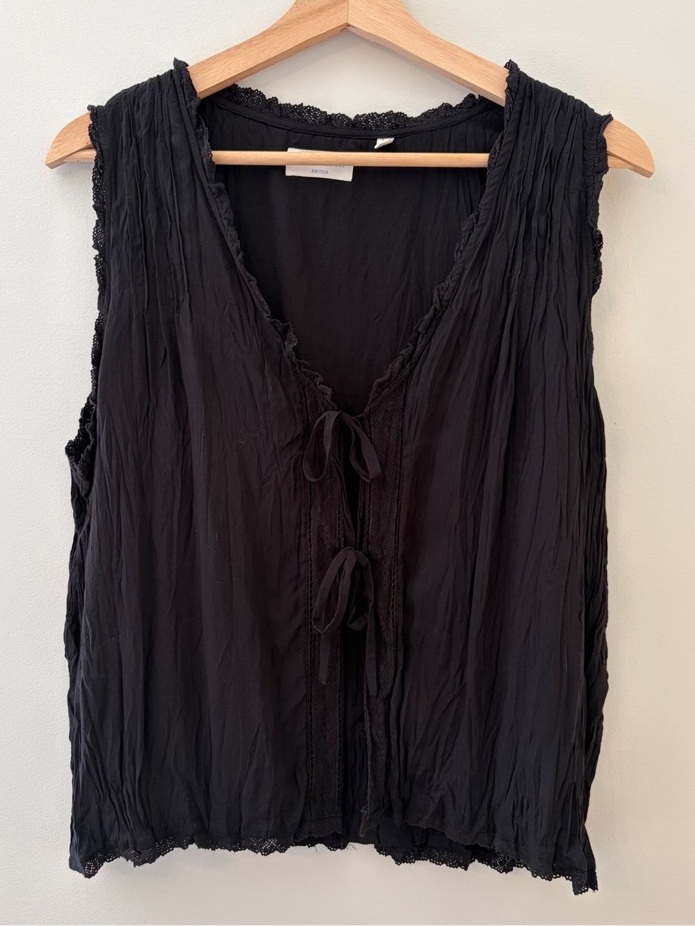 Aritzia Little Moon Boardwalk Top, Black, Size M - New Without Tags